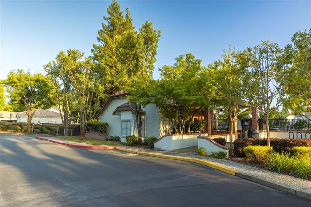 3417 Thornhill Dr, El Dorado Hills, CA 95762