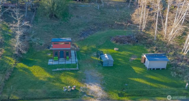 826 E Herron Blvd NW, Lakebay, WA 98349