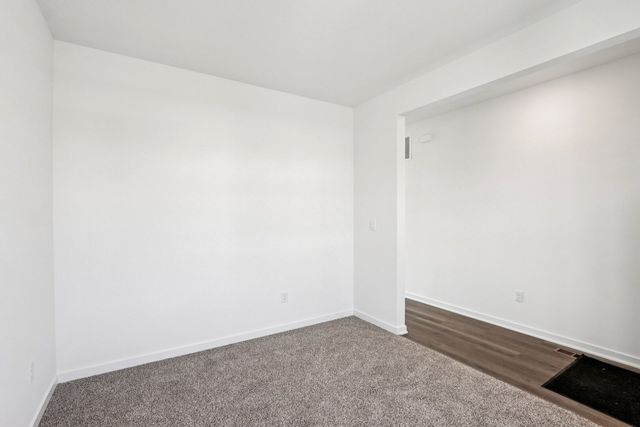 1209 Vista Drive, Hampshire, IL 60140