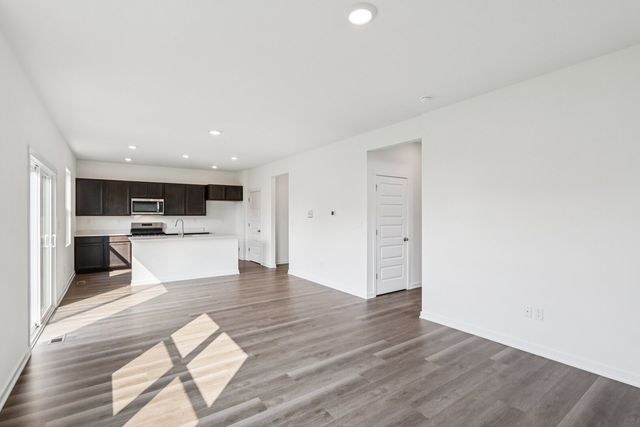 1209 Vista Drive, Hampshire, IL 60140