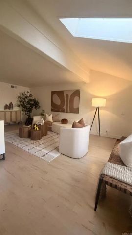5016 Cascade Court, Los Angeles, CA 90230