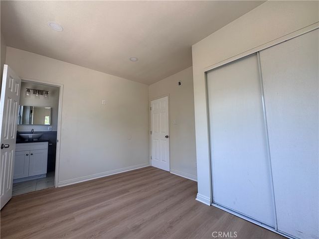 875 W 41st Drive, Los Angeles, CA 90037