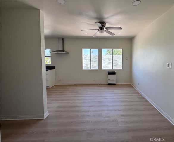 875 W 41st Drive, Los Angeles, CA 90037