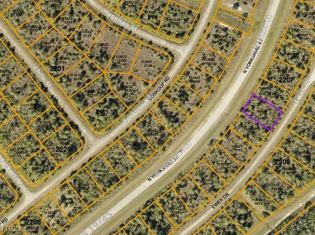 Ewen DR, North Port, FL 34288