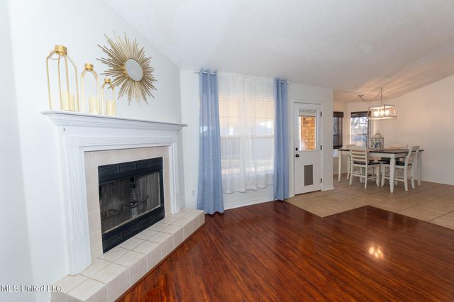 8062 Woodleigh Cove, Biloxi, MS 39532