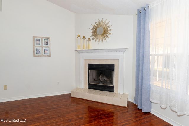 8062 Woodleigh Cove, Biloxi, MS 39532