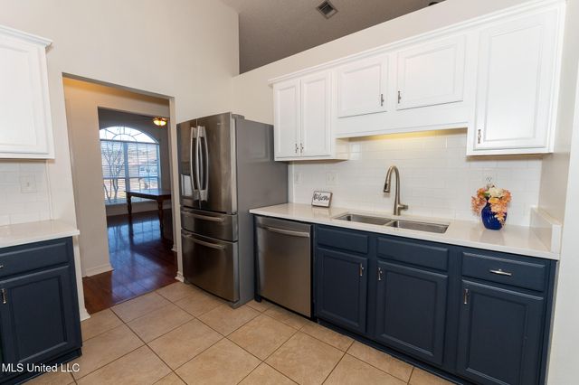 8062 Woodleigh Cove, Biloxi, MS 39532