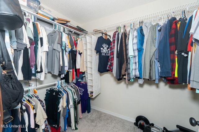 8062 Woodleigh Cove, Biloxi, MS 39532