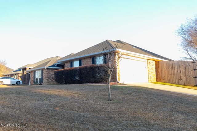 8062 Woodleigh Cove, Biloxi, MS 39532