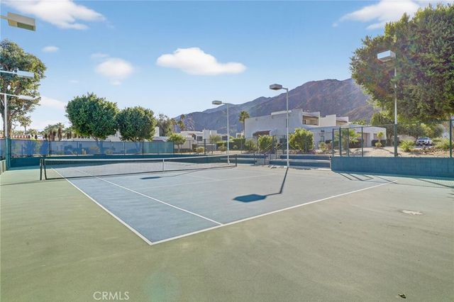 610 Violeta Drive, Palm Springs, CA 92262