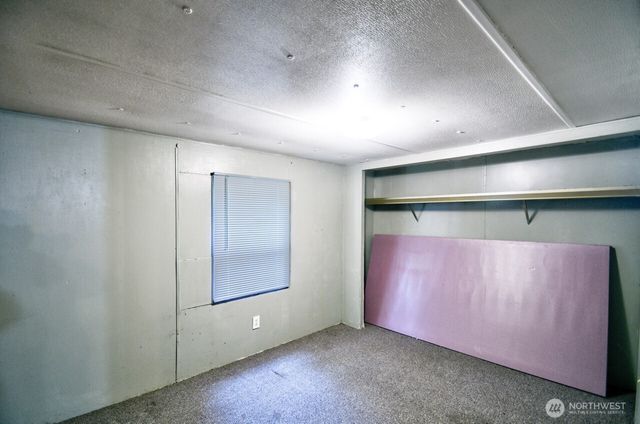 220 W Buck Prairie Road, Elma, WA 98541