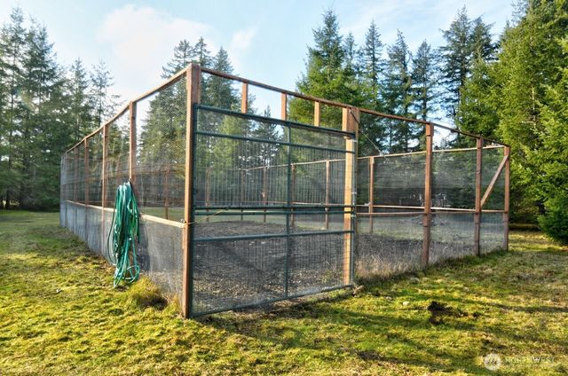 220 W Buck Prairie Road, Elma, WA 98541