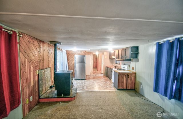 220 W Buck Prairie Road, Elma, WA 98541