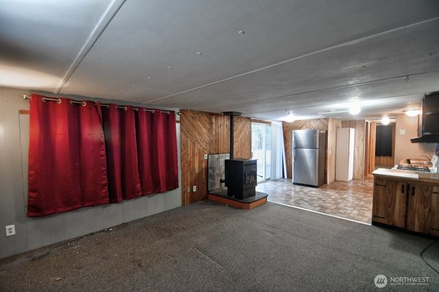 220 W Buck Prairie Road, Elma, WA 98541