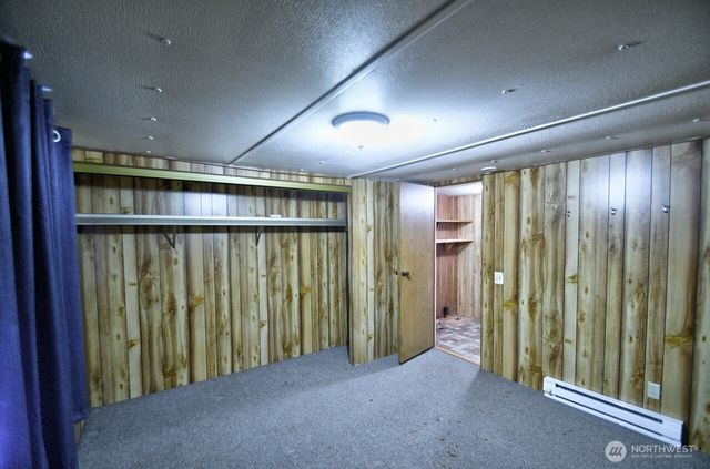 220 W Buck Prairie Road, Elma, WA 98541