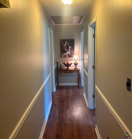 1010 S Ridge Circle, Perry, GA 31069
