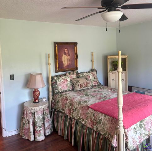 1010 S Ridge Circle, Perry, GA 31069
