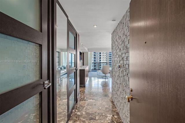 5875 Collins Ave 1503, Miami Beach, FL 33140