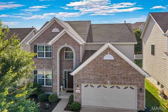 2088 Maryland Oaks Circle, Maryland Heights, MO 63146