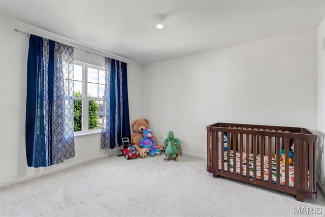 2088 Maryland Oaks Circle, Maryland Heights, MO 63146