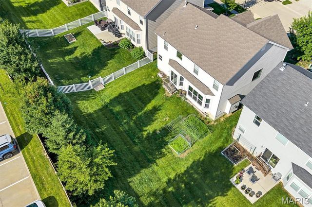 2088 Maryland Oaks Circle, Maryland Heights, MO 63146