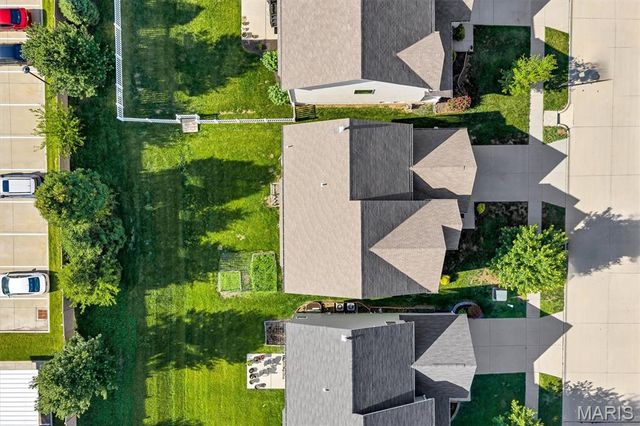 2088 Maryland Oaks Circle, Maryland Heights, MO 63146