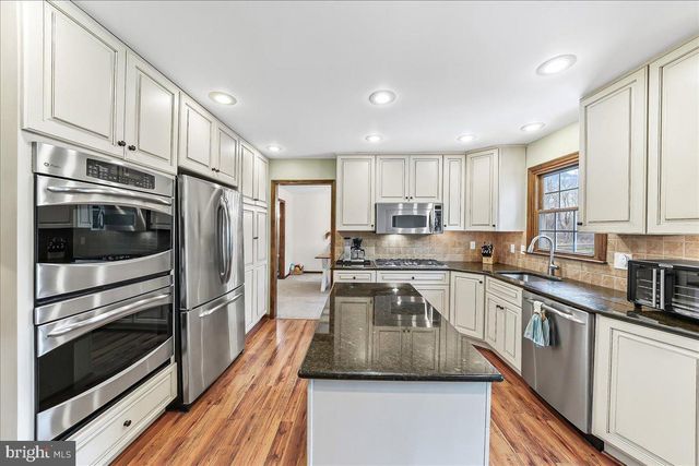 3023 WALKER LN, Eagleville, PA 19403