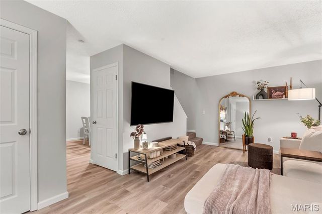 2672 Falcons Way 54, St Charles, MO 63303
