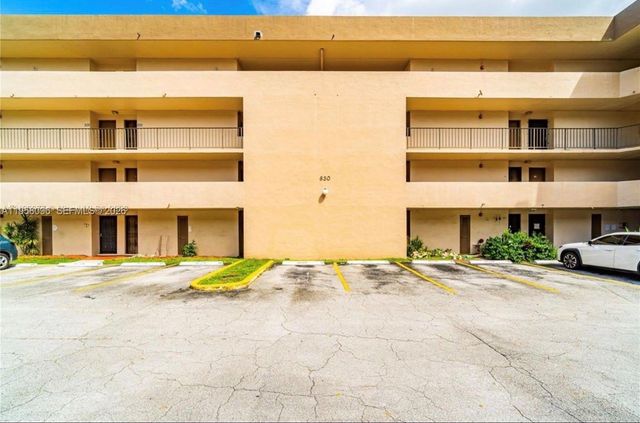 830 NW 87t ave 303, Miami, FL 33172