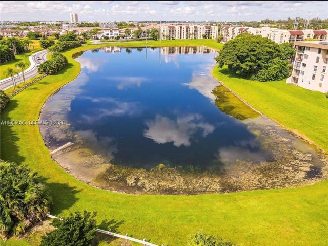 830 NW 87t ave 303, Miami, FL 33172