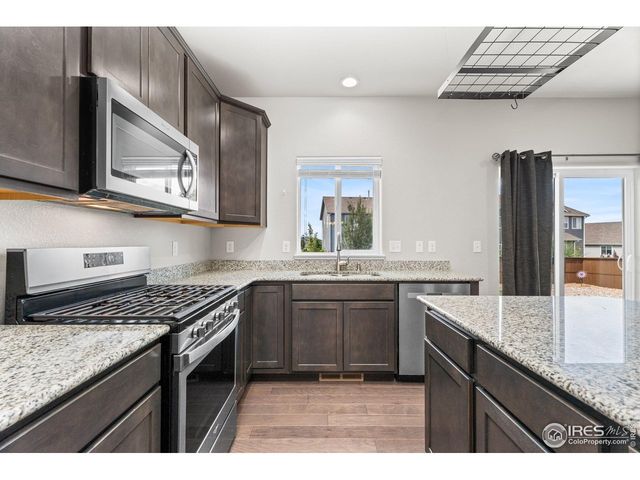 1889 La Salle Dr, Loveland, CO 80538