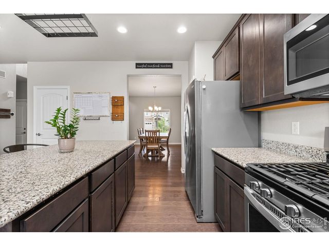 1889 La Salle Dr, Loveland, CO 80538