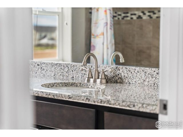 1889 La Salle Dr, Loveland, CO 80538