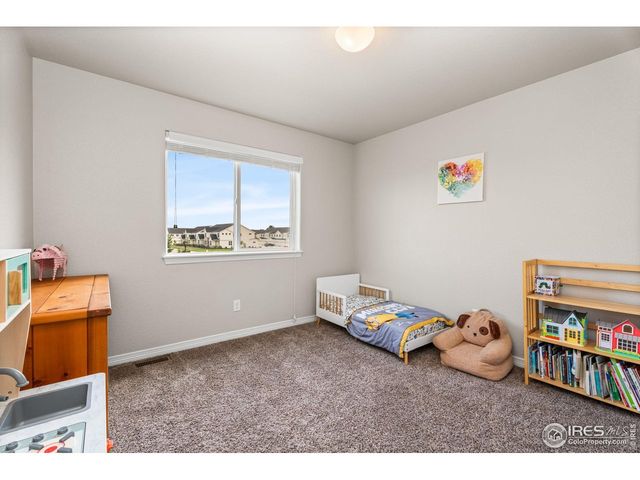 1889 La Salle Dr, Loveland, CO 80538