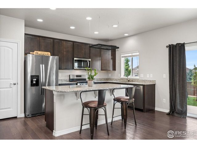 1889 La Salle Dr, Loveland, CO 80538