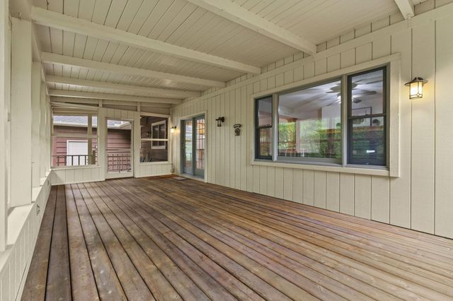 11305 Parkside Trail, Dayton, MN 55369