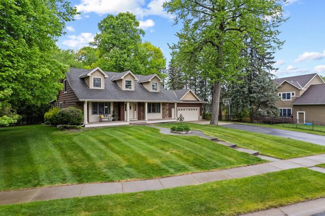 11305 Parkside Trail, Dayton, MN 55369