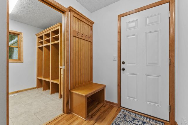 11305 Parkside Trail, Dayton, MN 55369