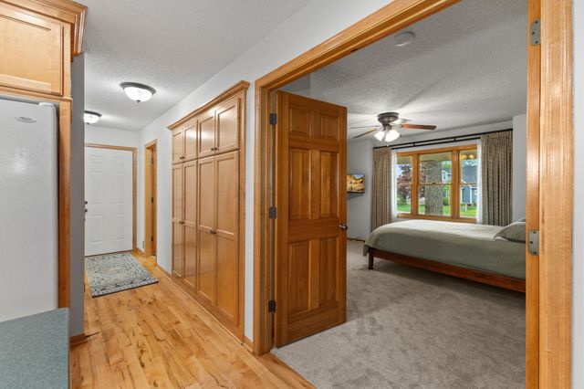 11305 Parkside Trail, Dayton, MN 55369