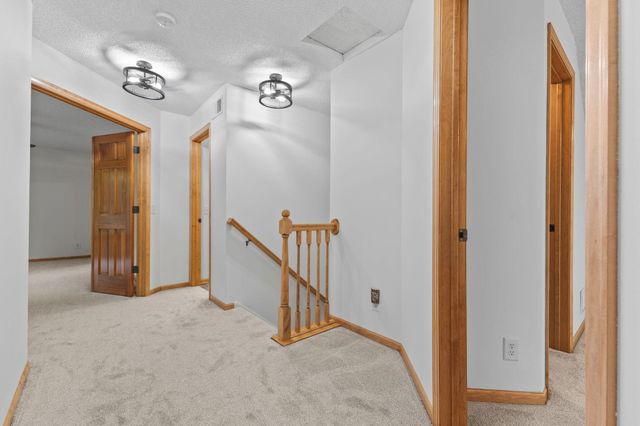 11305 Parkside Trail, Dayton, MN 55369