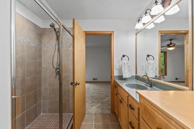 11305 Parkside Trail, Dayton, MN 55369