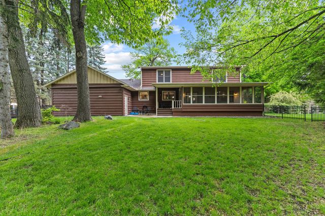 11305 Parkside Trail, Dayton, MN 55369