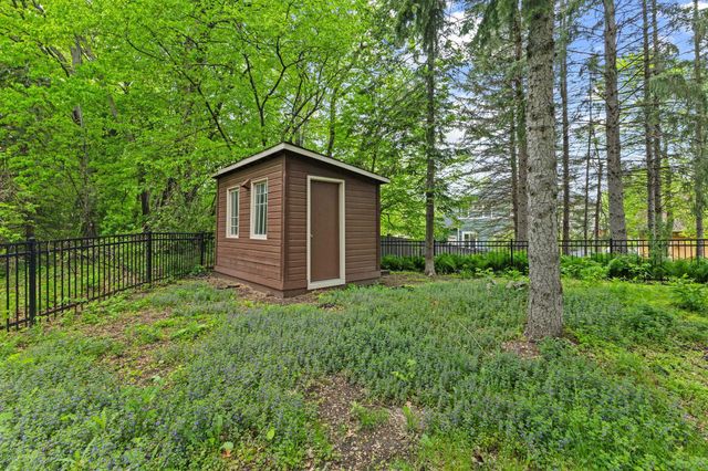 11305 Parkside Trail, Dayton, MN 55369