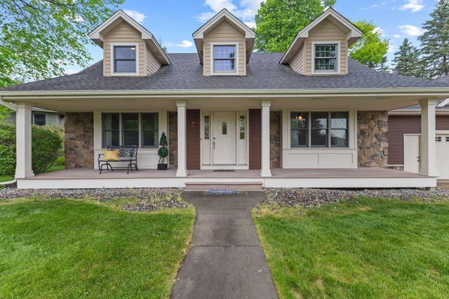 11305 Parkside Trail, Dayton, MN 55369
