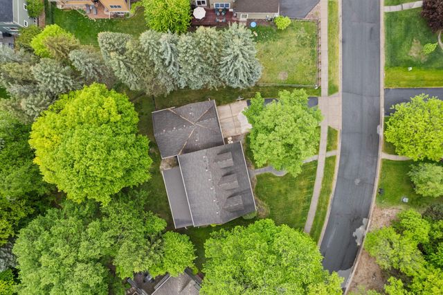 11305 Parkside Trail, Dayton, MN 55369