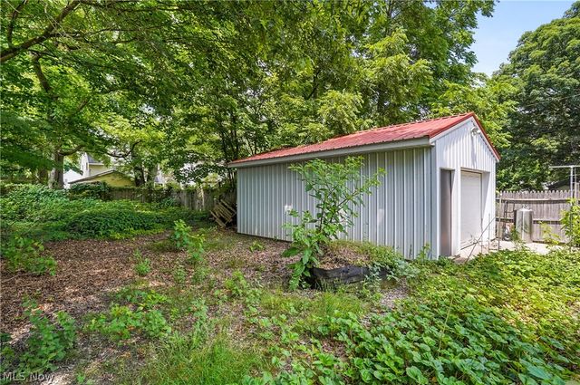 4144 Helena Avenue, Youngstown, OH 44512