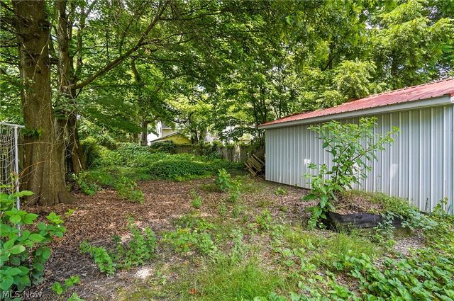 4144 Helena Avenue, Youngstown, OH 44512