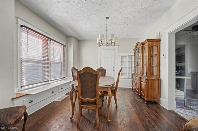 4144 Helena Avenue, Youngstown, OH 44512