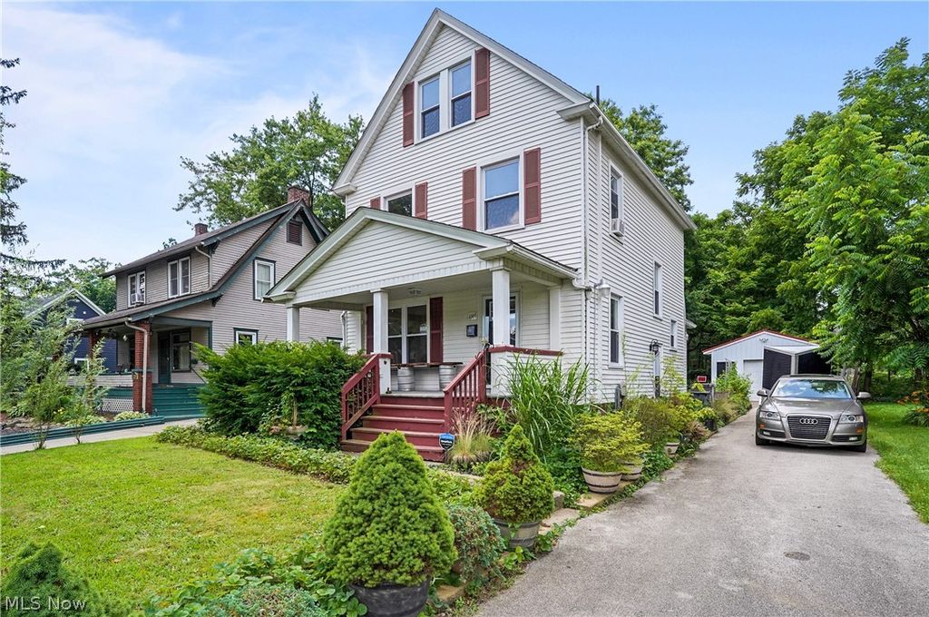 4144 Helena Avenue, Youngstown, OH 44512