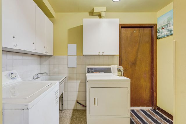 4209 Kolze Avenue 2S, Schiller Park, IL 60176
